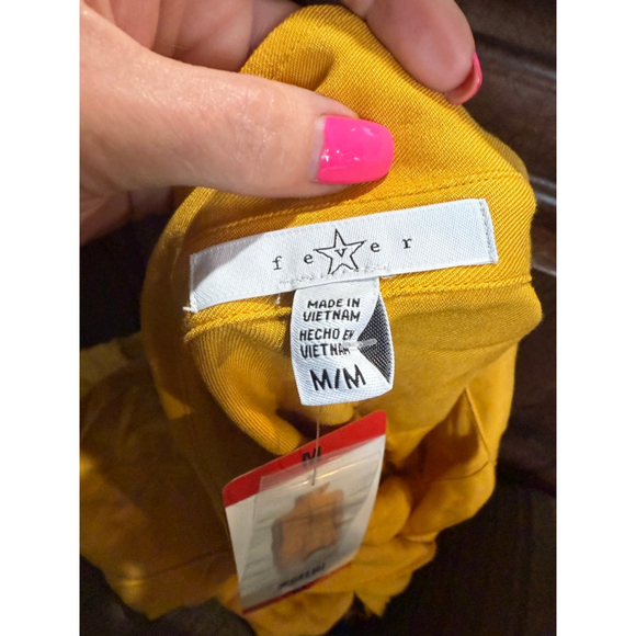 Fever Yellow Sleeveless Button Down Shirt Women's Medium - Picture 7 of 9